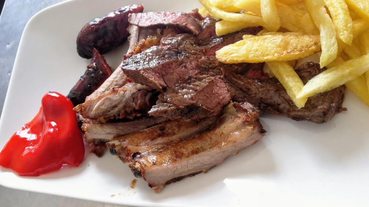 Hostal Restaurante Rancheiro فيجو المظهر الخارجي الصورة